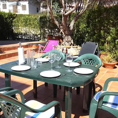 Sleeps 8 Villa Llafranc
