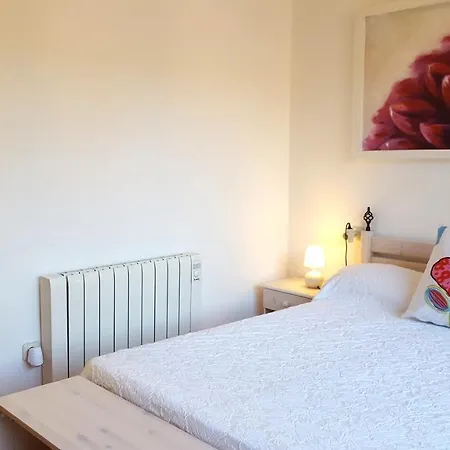 Villa Sleeps 8